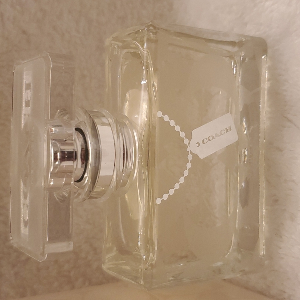 Coach - Picture 3 of 4